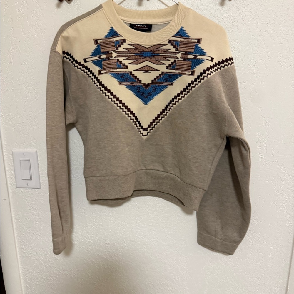 WOMENS ARIAT SWEATSHIRT